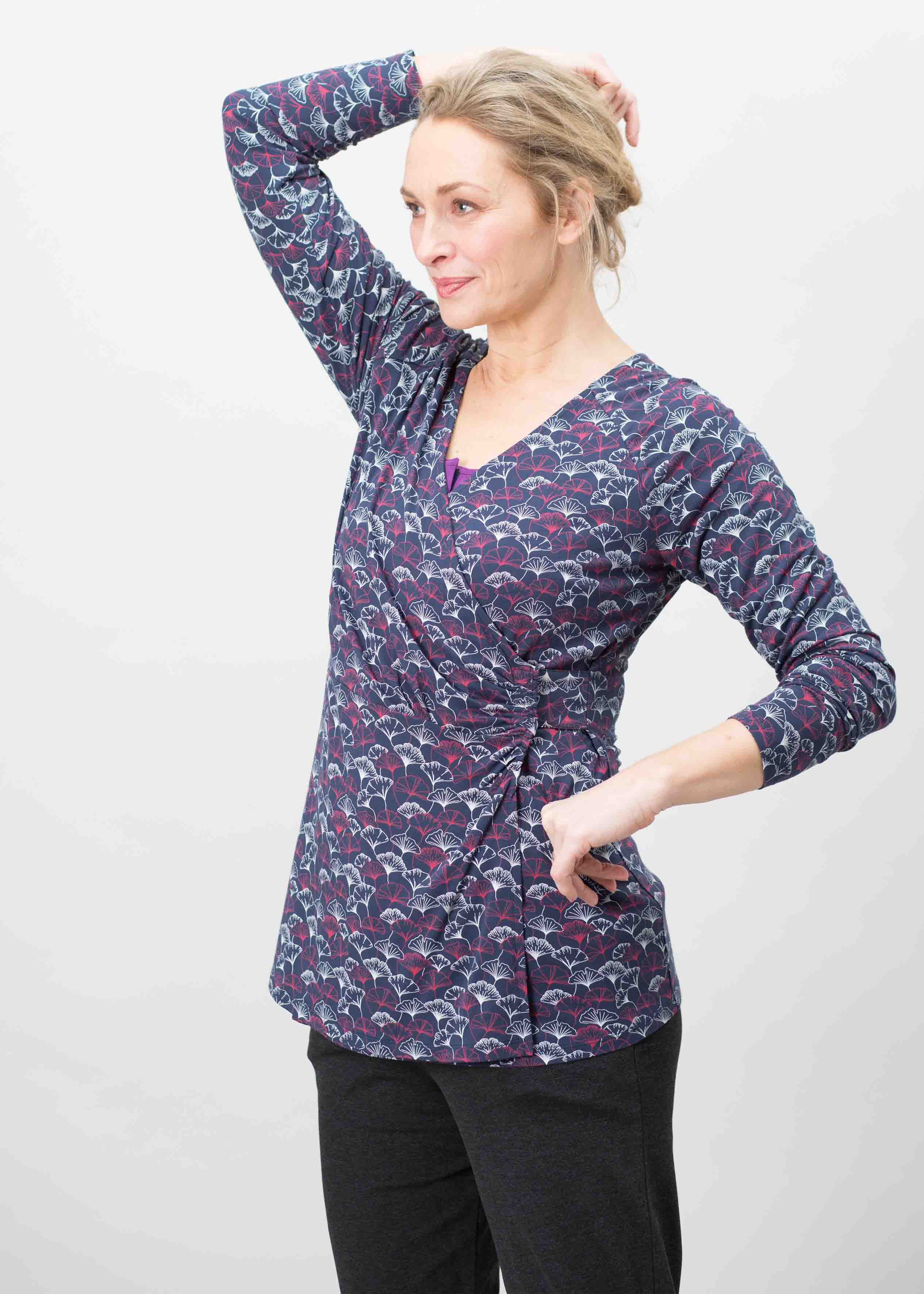 Linda Jersey Long Sleeve Velcro Wrap Top - Gingko Print Navy